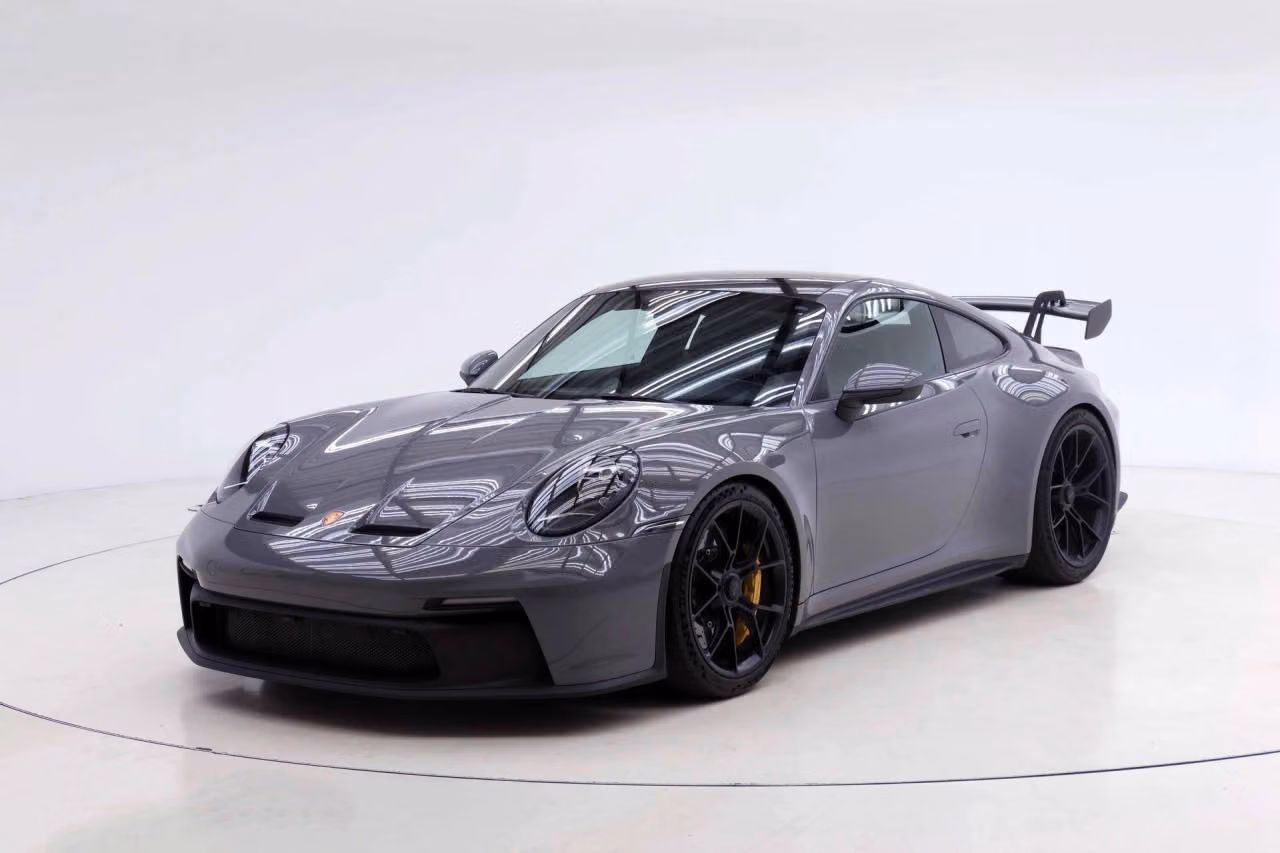 
           
        2022 Porsche 911