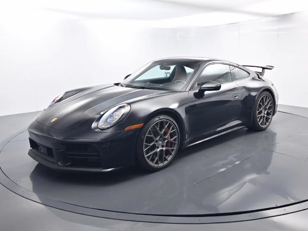 
           
        2025 Porsche 911