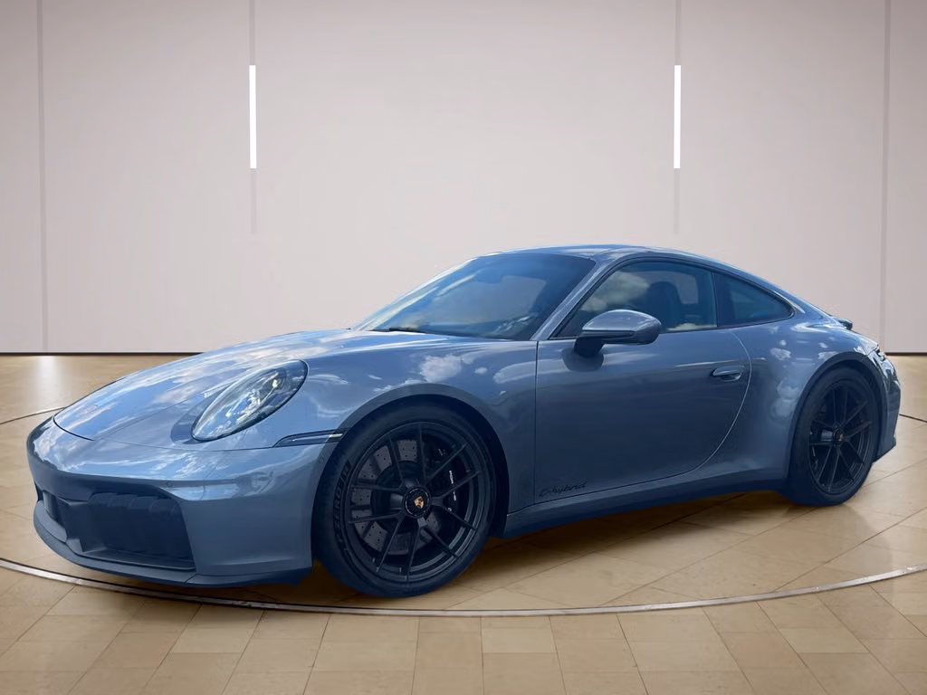 
           
        2026 Porsche 911