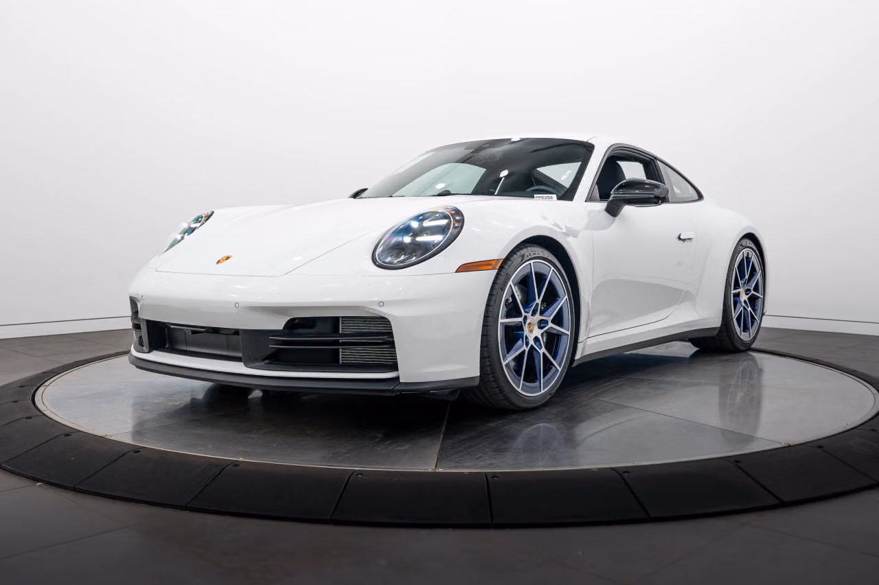 
           
        2026 Porsche 911