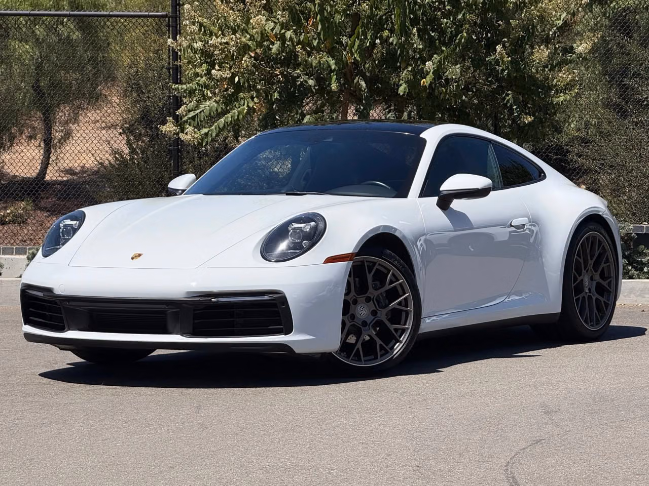 
           
        2021 Porsche 911