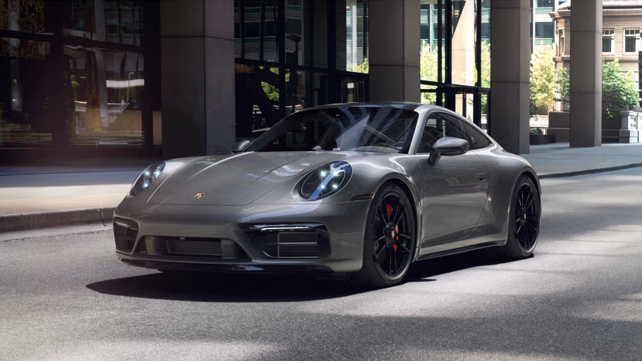 
           
        2024 Porsche 911