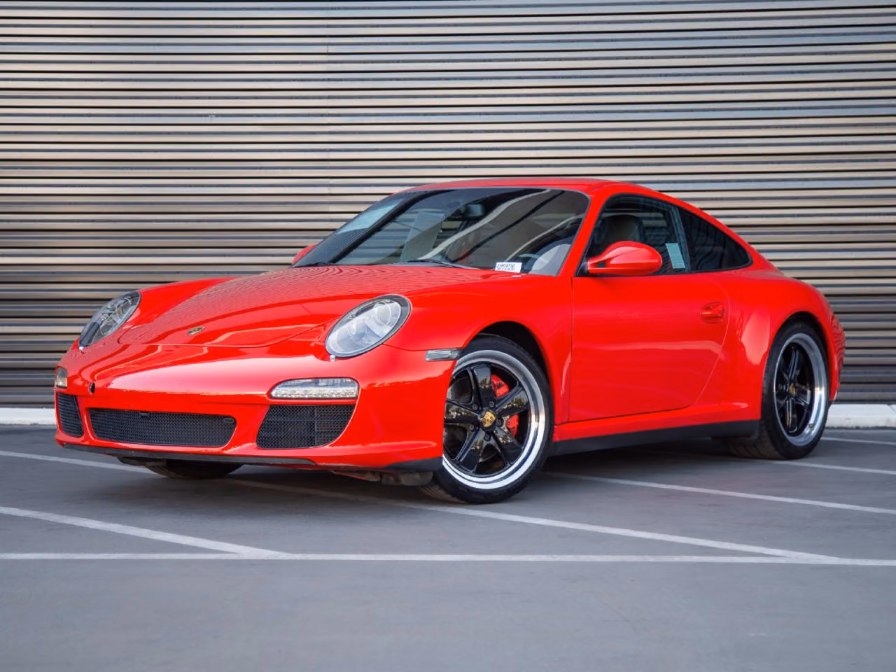 
           
        2010 Porsche 911