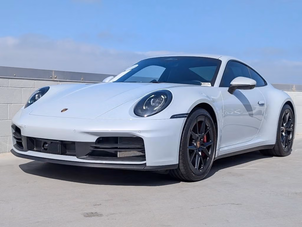
           
        2026 Porsche 911