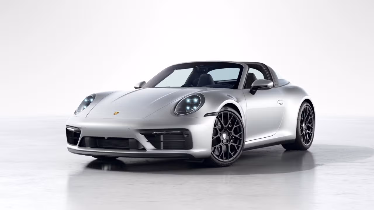 
           
        2023 Porsche 911
