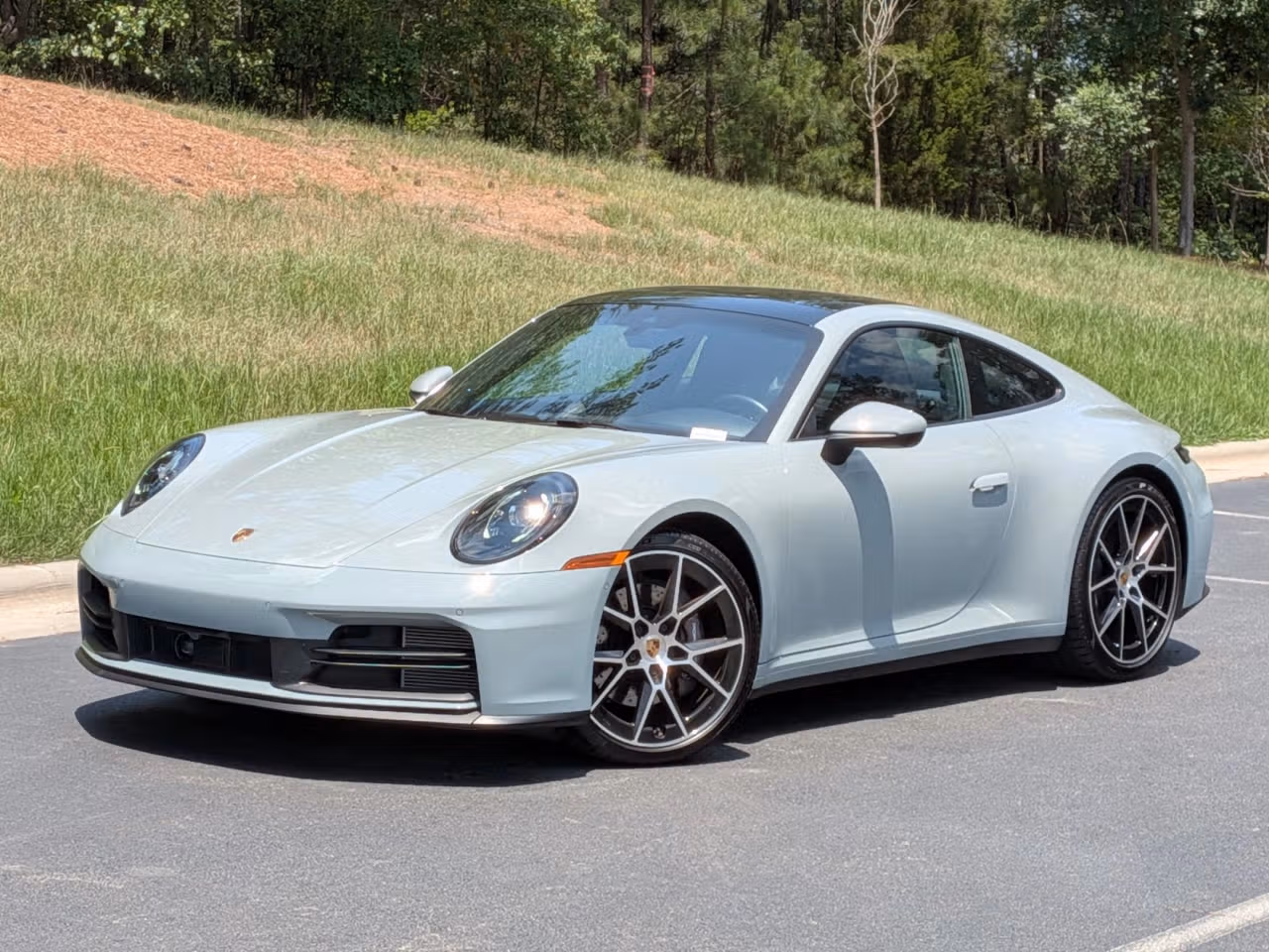 
           
        2025 Porsche 911