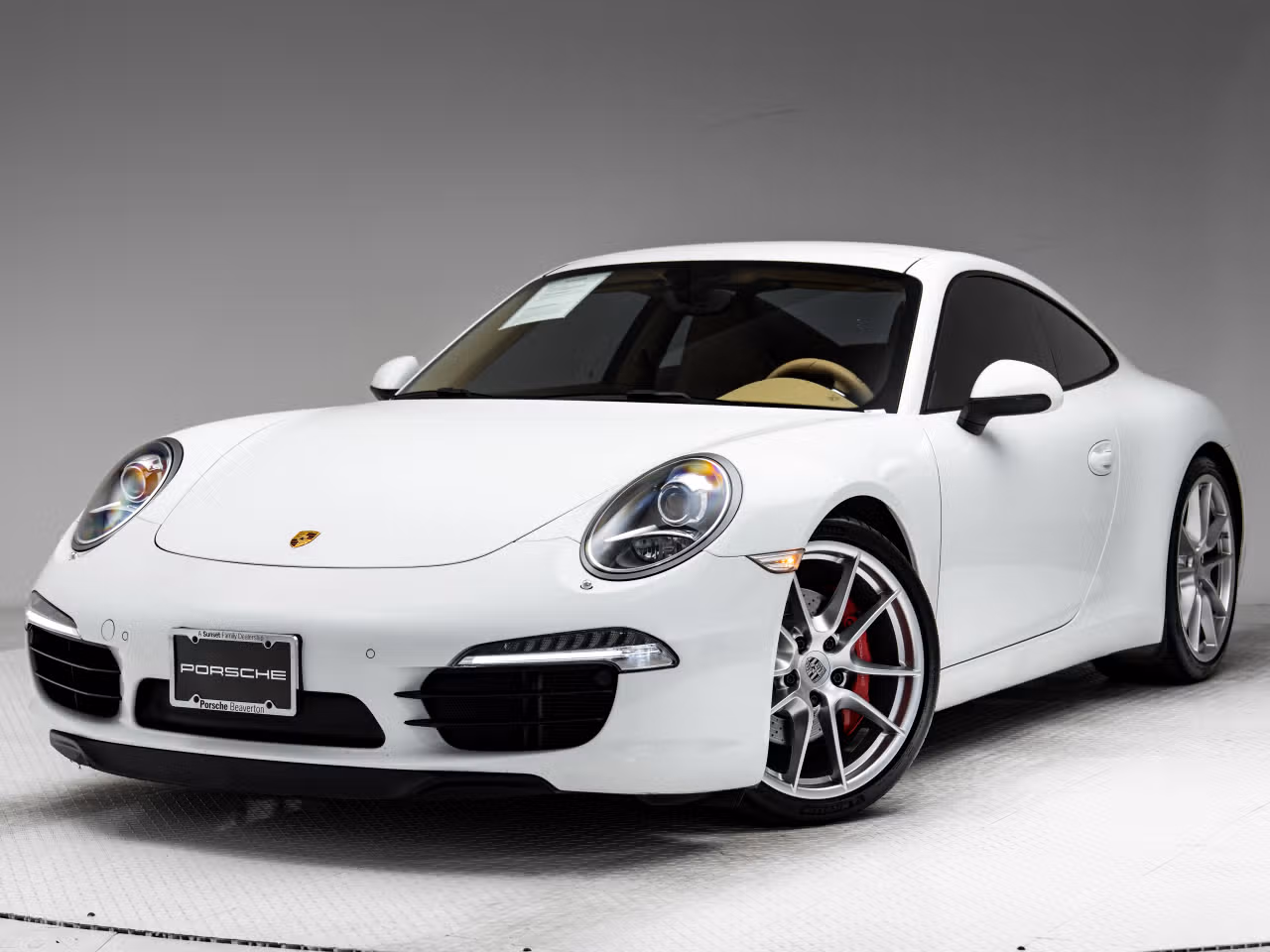 
           
        2013 Porsche 911
