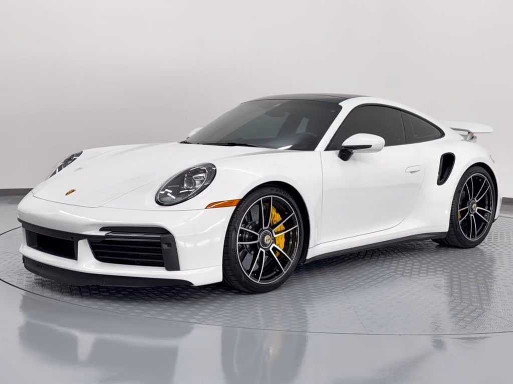 
           
        2021 Porsche 911