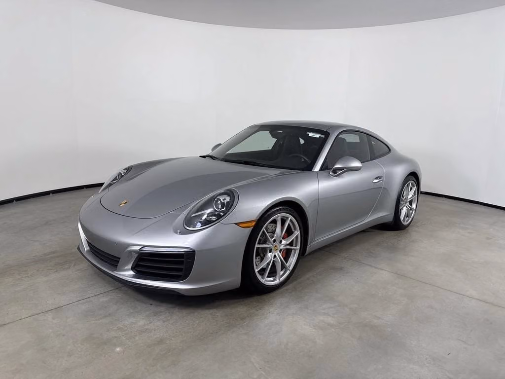 
           
        2017 Porsche 911