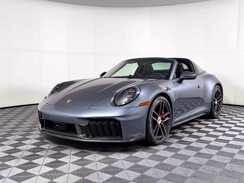 
           
        2026 Porsche 911