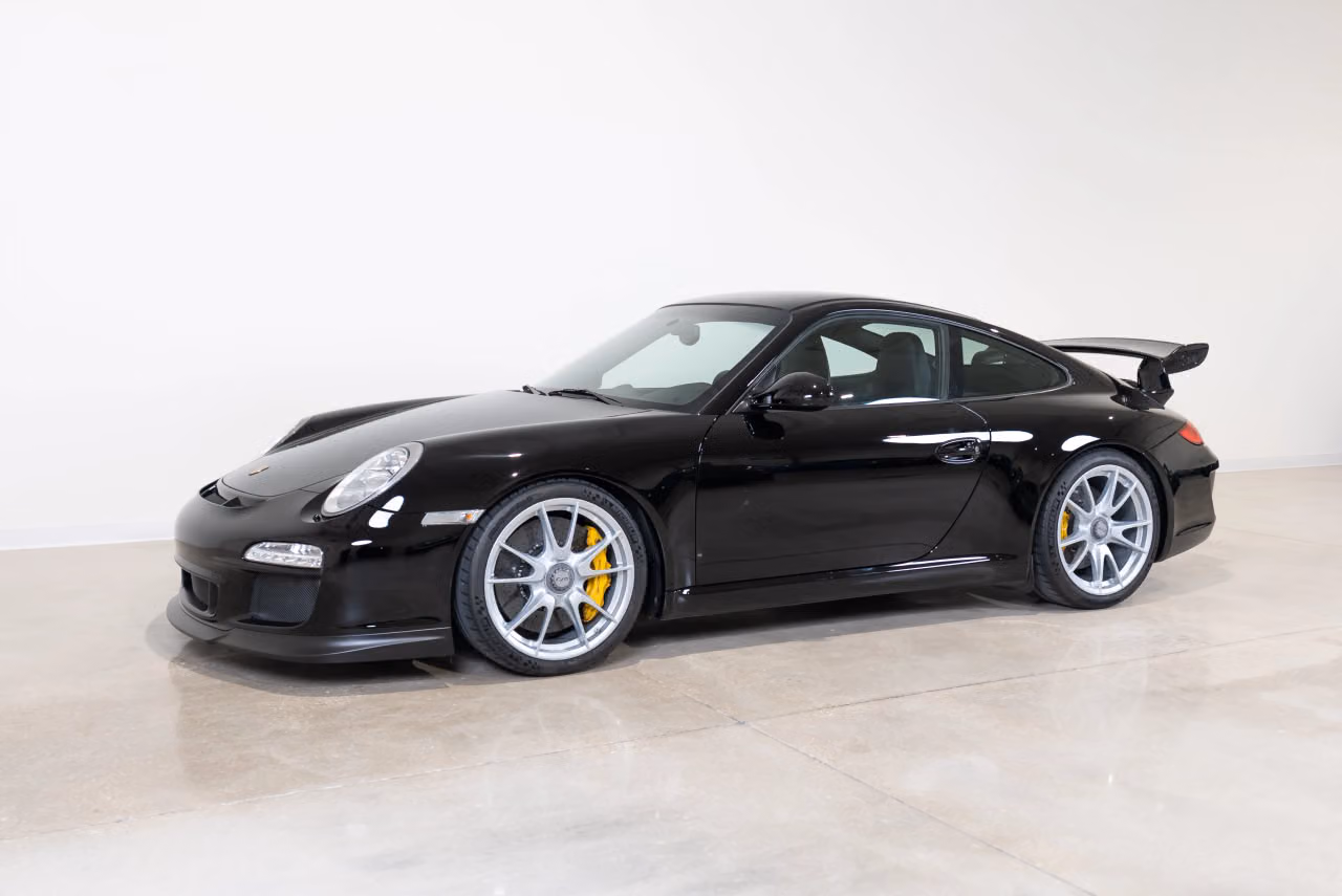 
           
        2010 Porsche 911