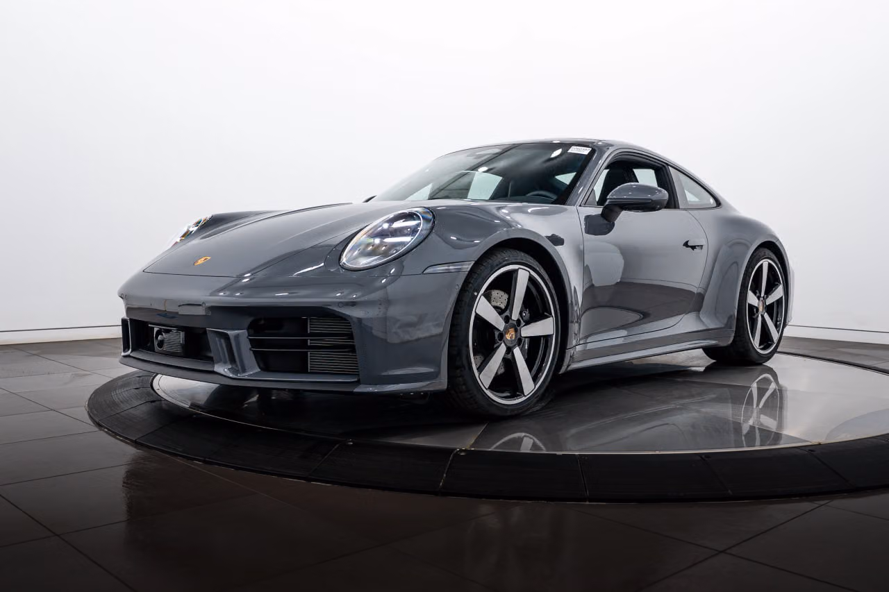 
           
        2026 Porsche 911