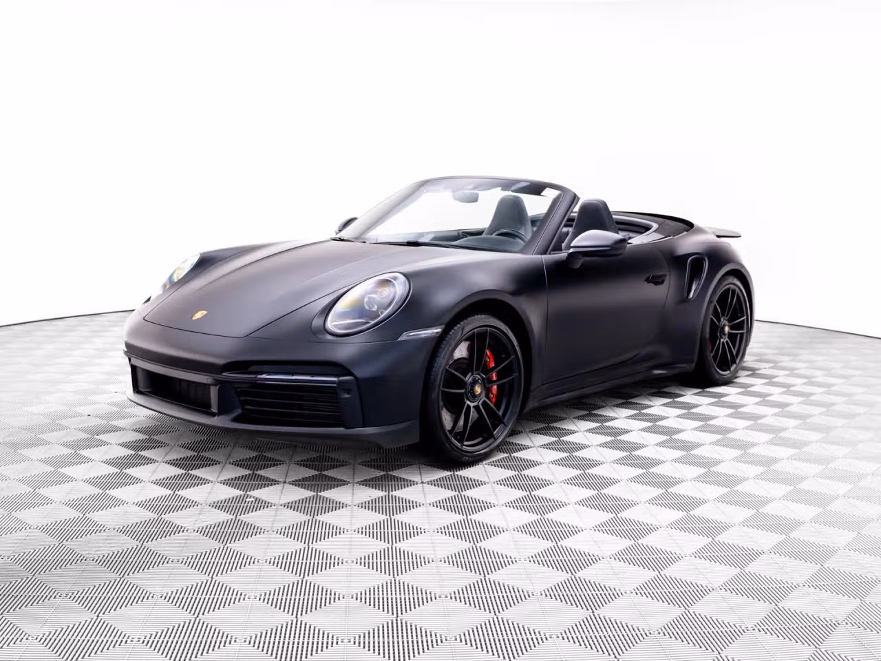
           
        2022 Porsche 911