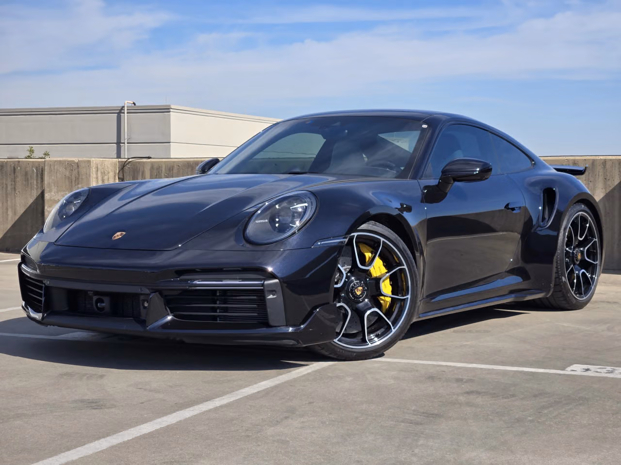 
           
        2024 Porsche 911