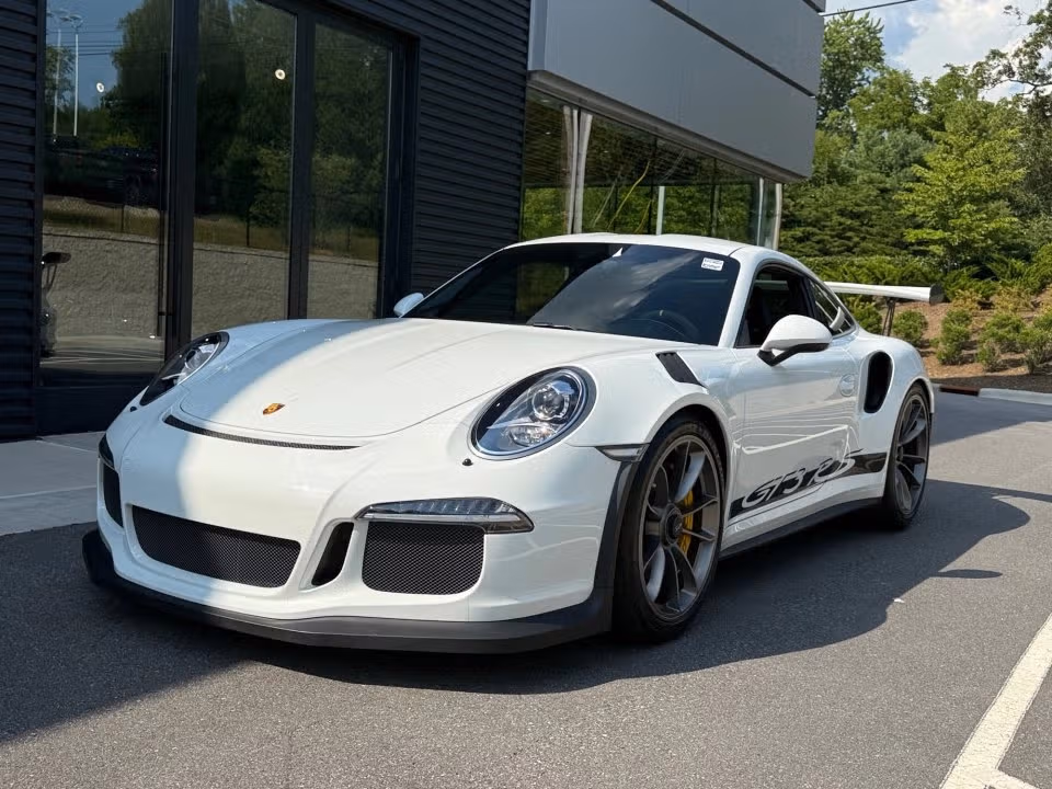 
           
        2016 Porsche 911