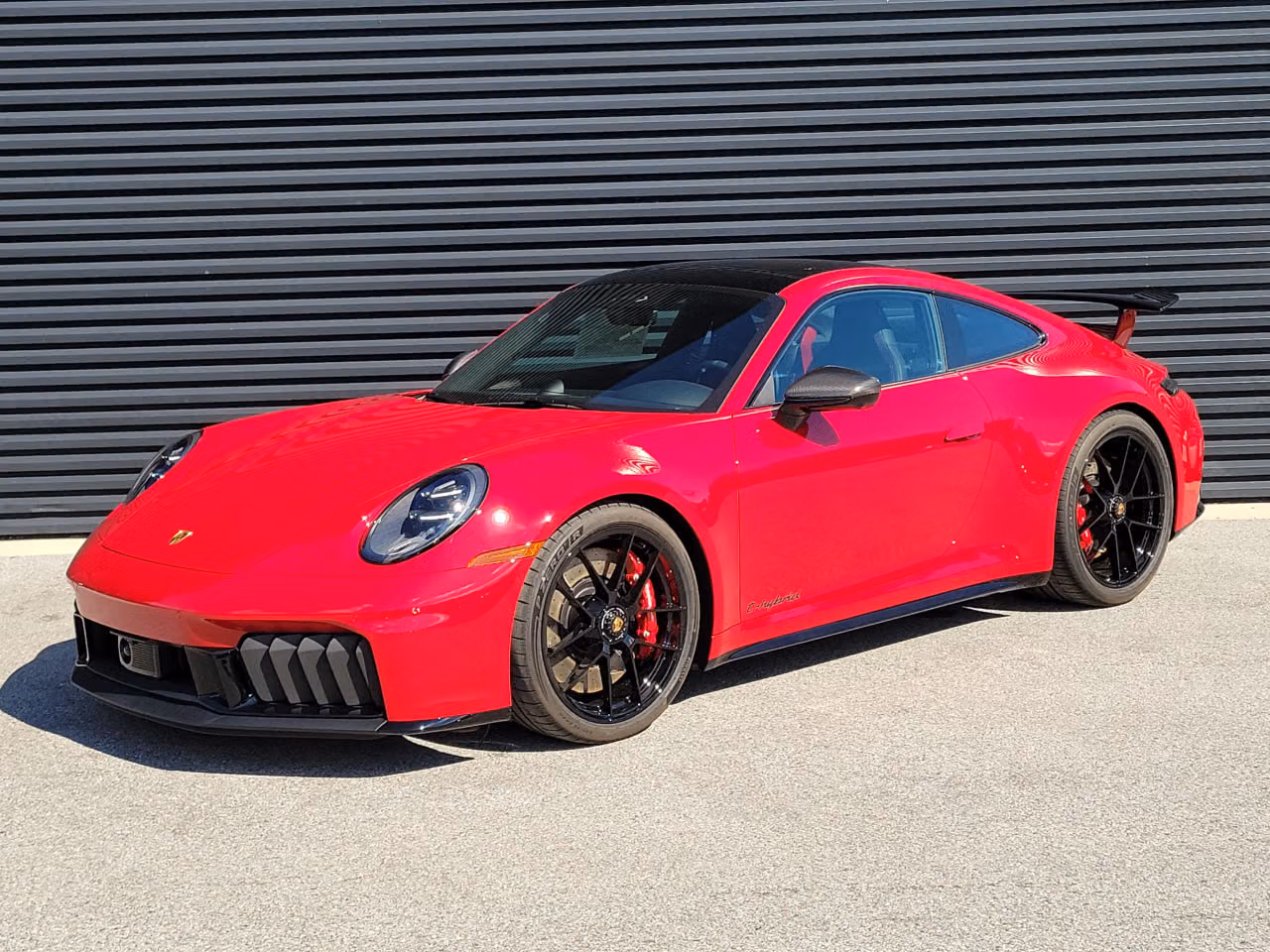 
           New 
        2026 Porsche 911