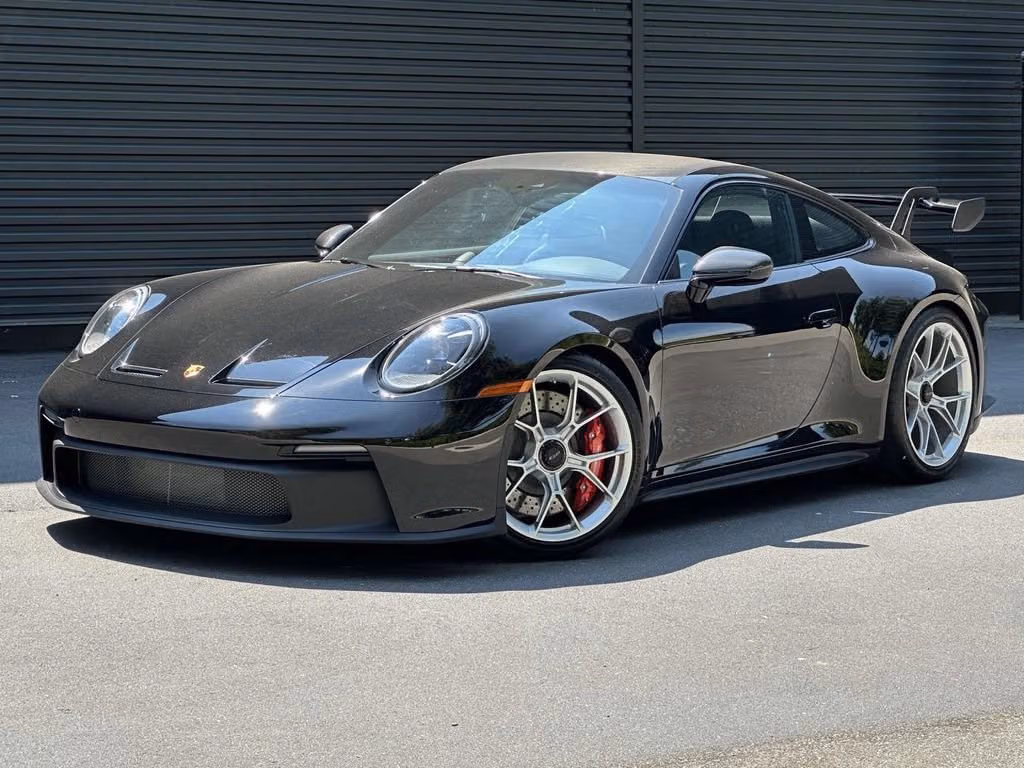 
           
        2022 Porsche 911