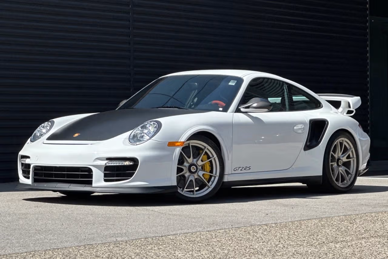 
           
        2011 Porsche 911