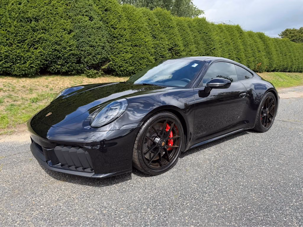 
           
        2026 Porsche 911