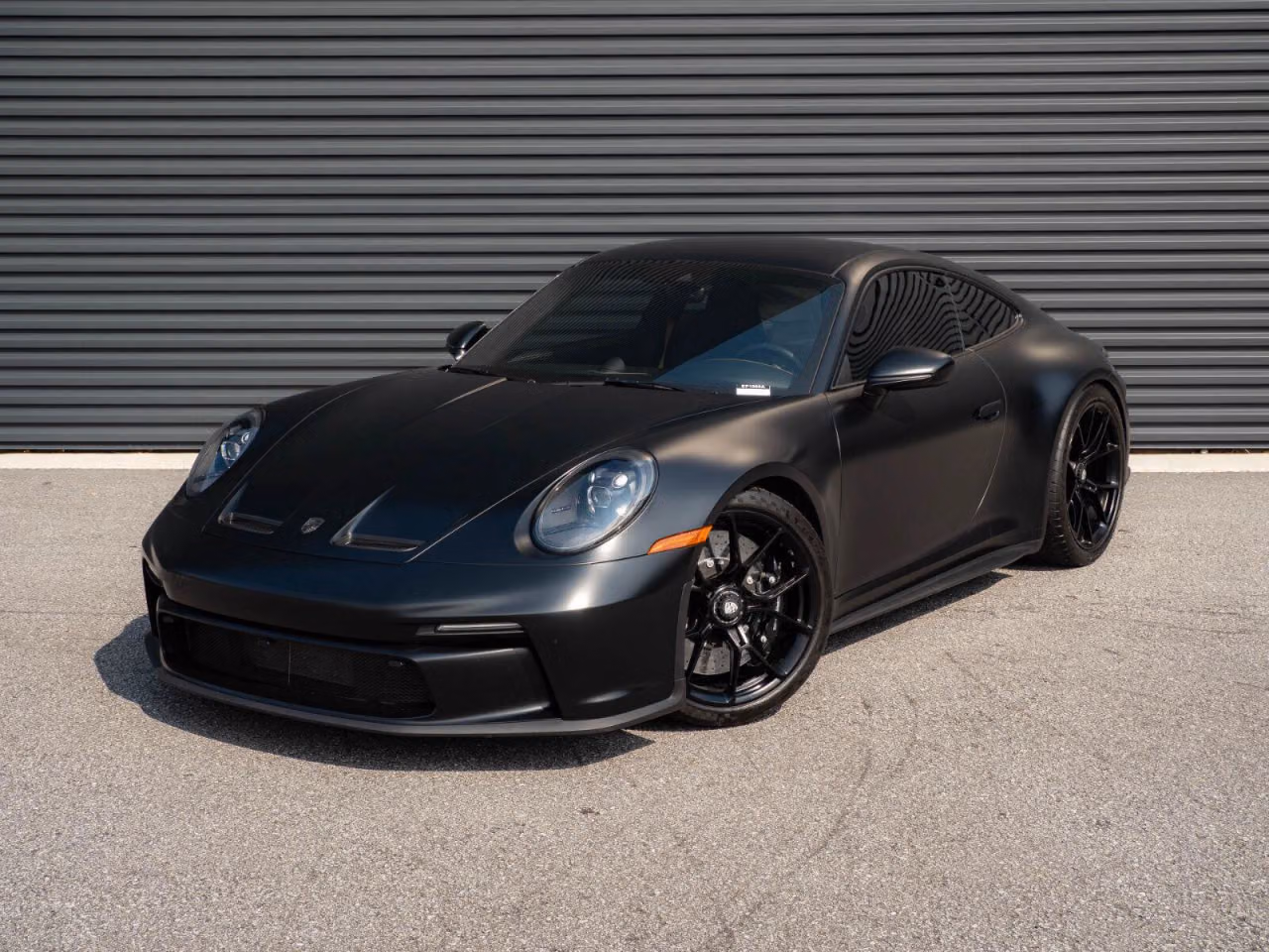 
           
        2024 Porsche 911