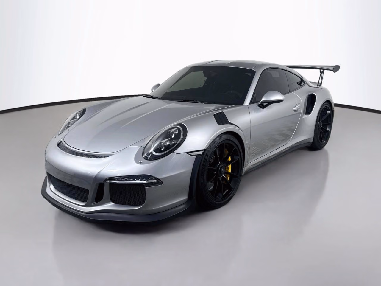 
           
        2016 Porsche 911