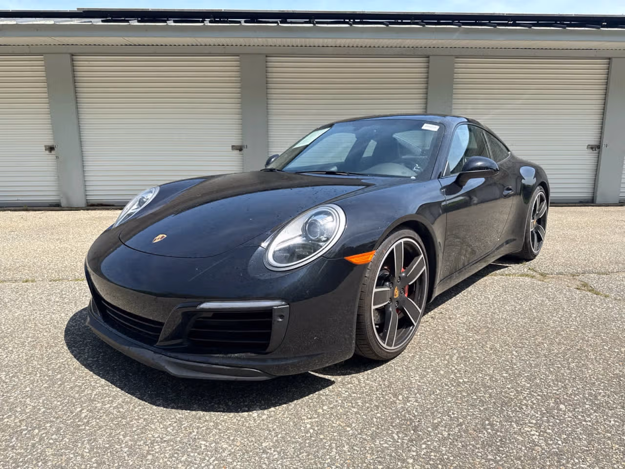 
           
        2017 Porsche 911