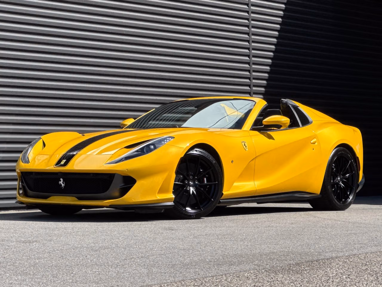 
           
        2022 Ferrari 812 GTS