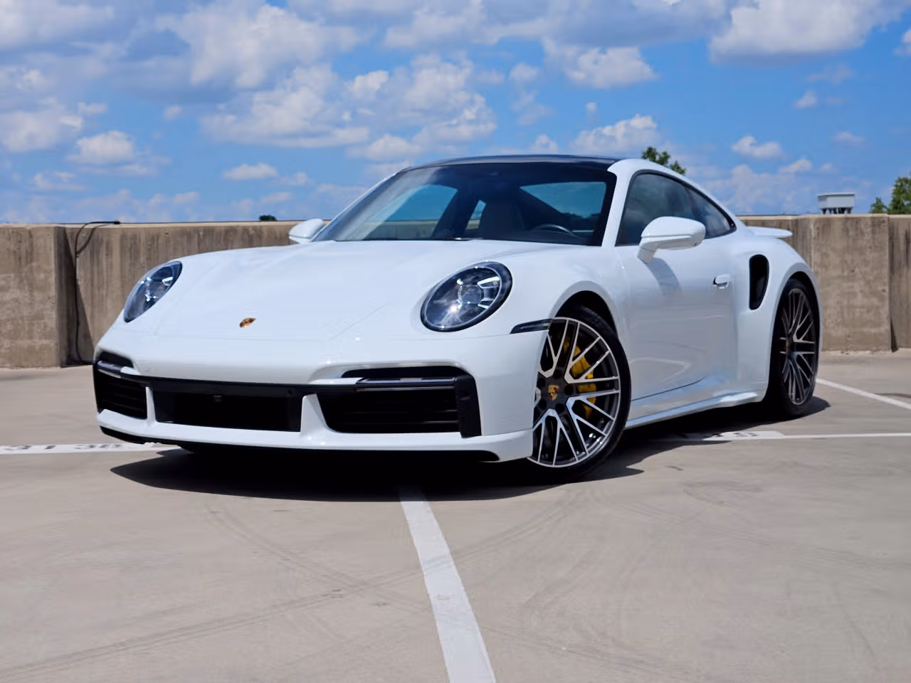 
           
        2023 Porsche 911