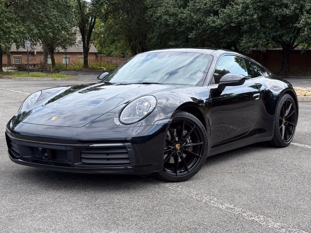 
           
        2020 Porsche 911