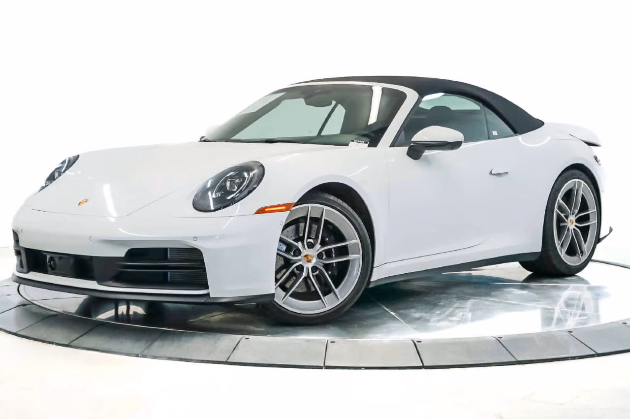 
           
        2025 Porsche 911