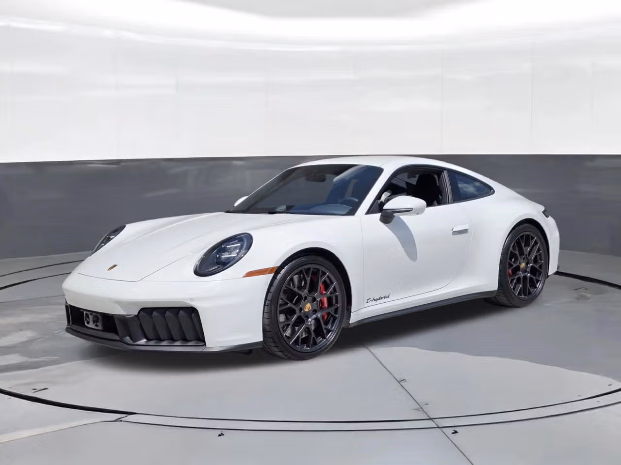 
           
        2025 Porsche 911
