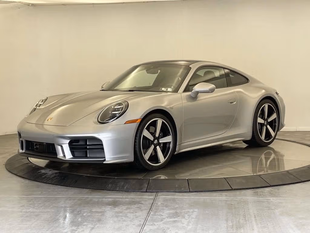 
           
        2026 Porsche 911