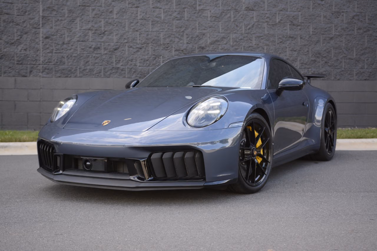 
           
        2026 Porsche 911