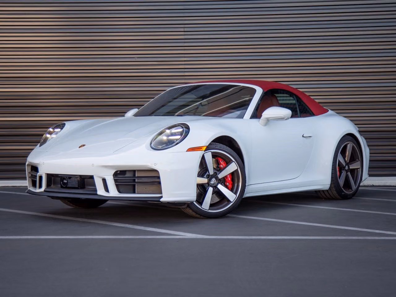 
           
        2026 Porsche 911