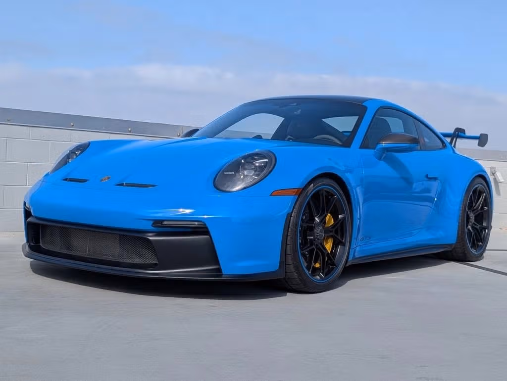 
           
        2022 Porsche 911