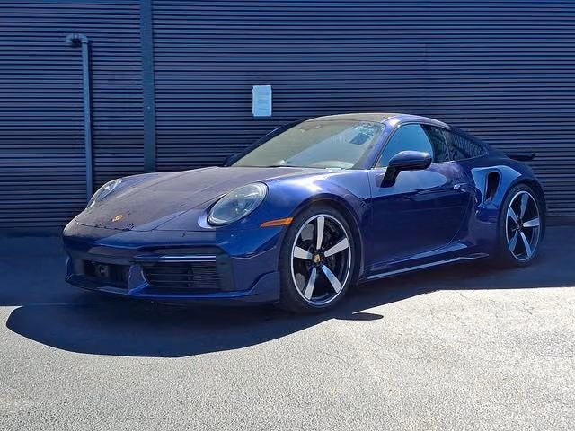 
           
        2025 Porsche 911