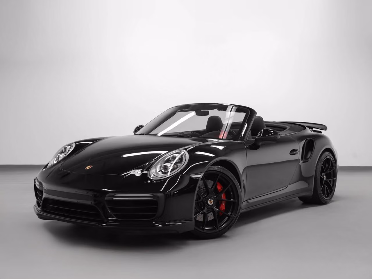 
           
        2018 Porsche 911