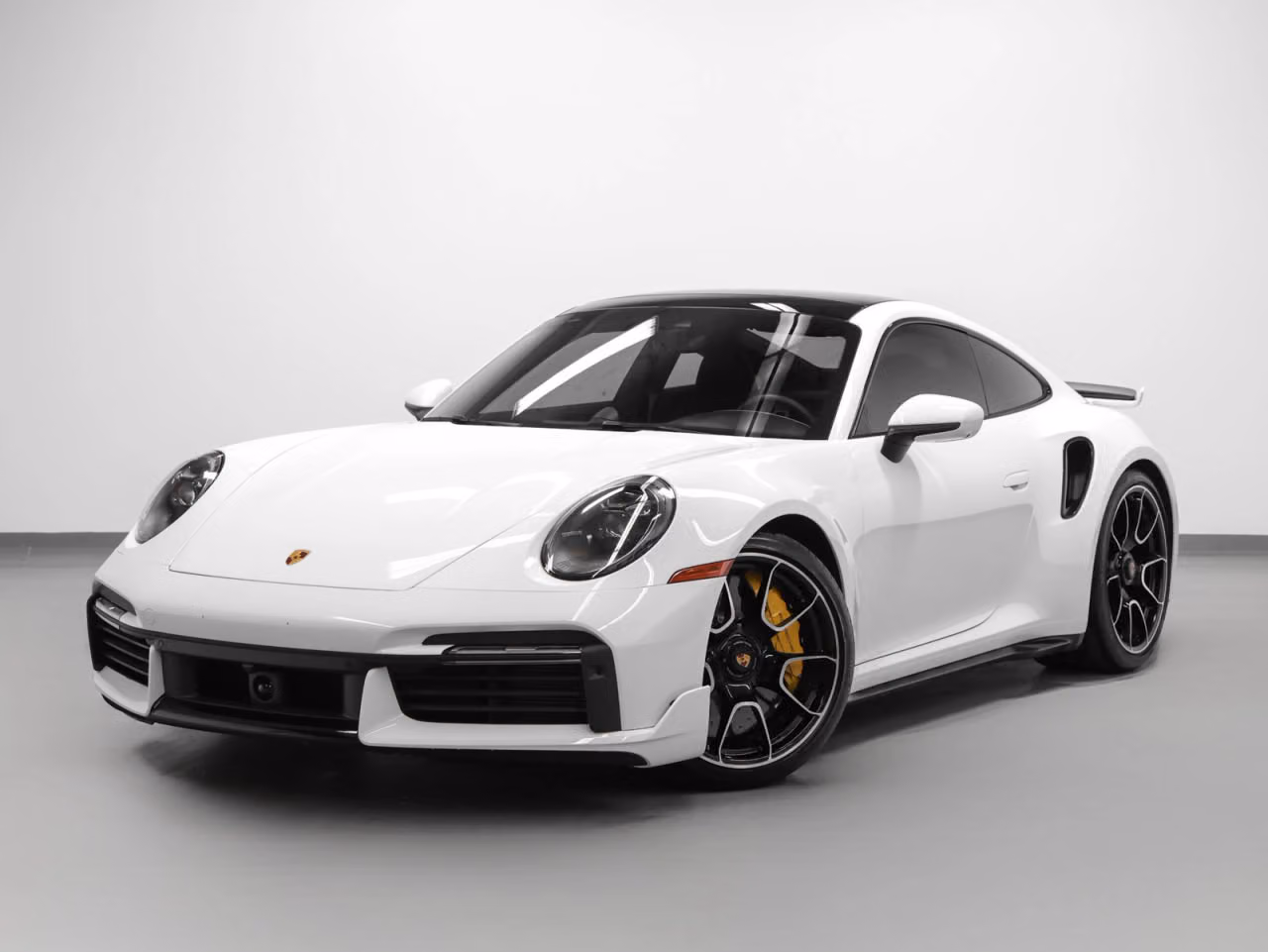 
           
        2024 Porsche 911