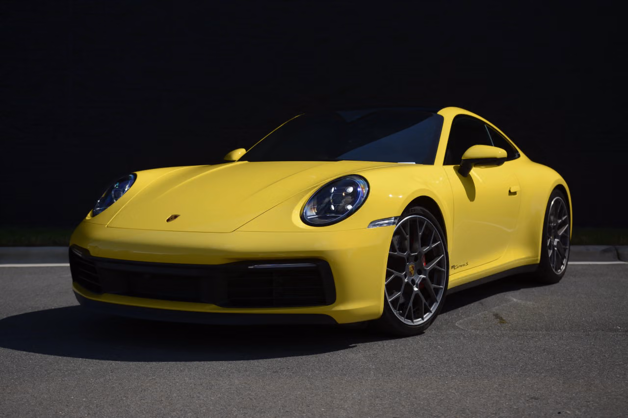 
           
        2021 Porsche 911