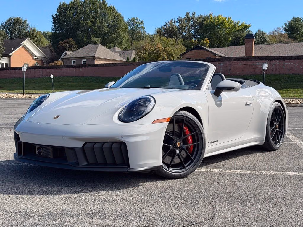 
           
        2026 Porsche 911