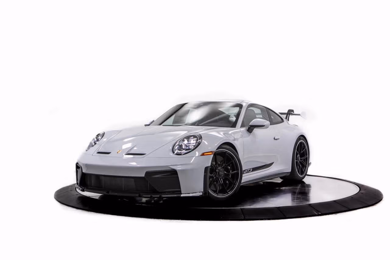 
           New 
        2026 Porsche 911