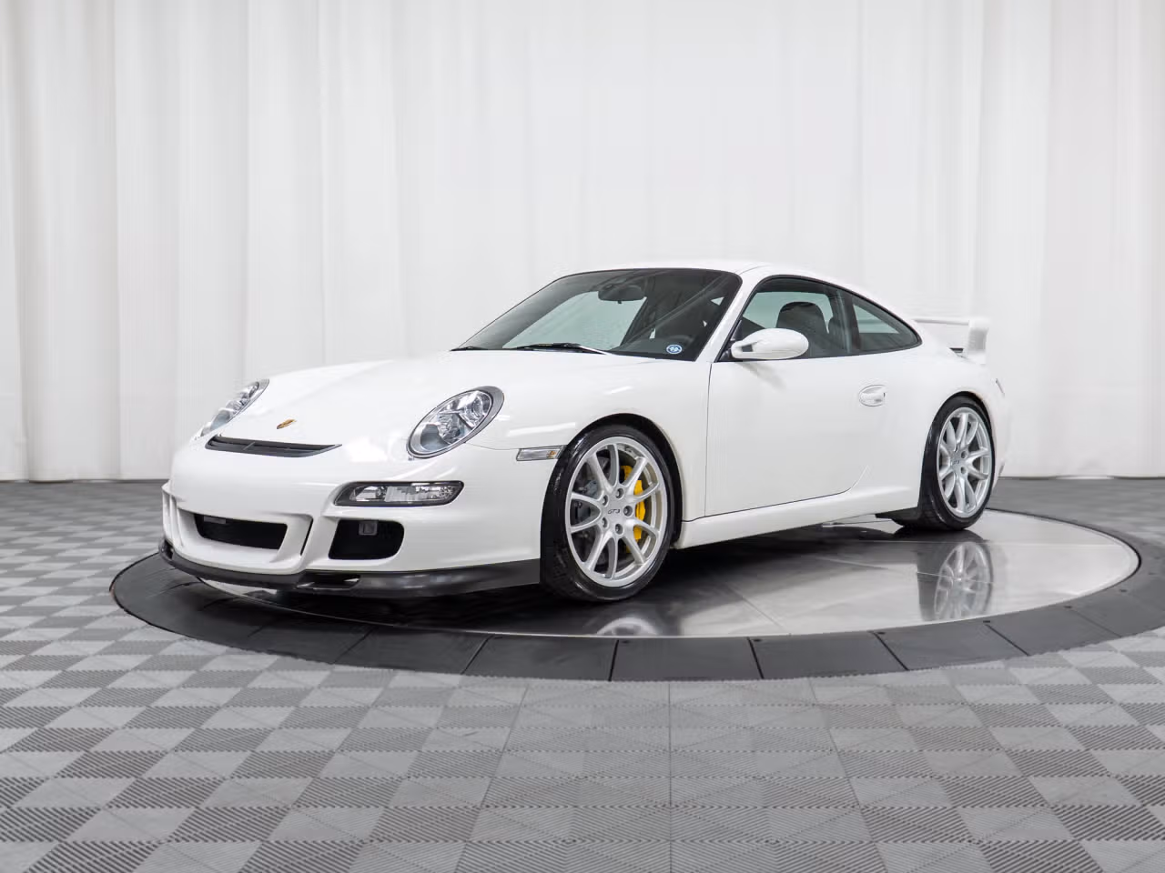 
           
        2007 Porsche 911