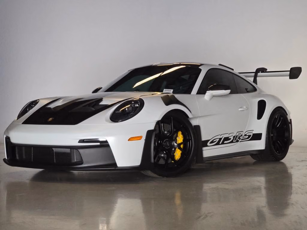 
           
        2025 Porsche 911