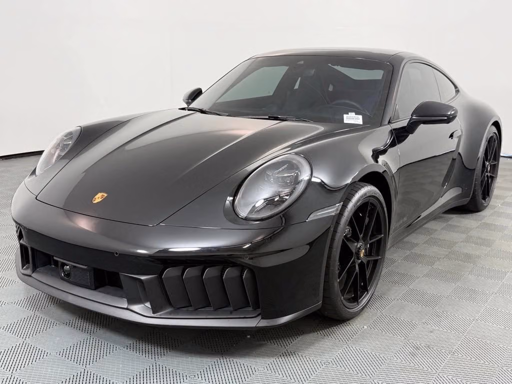 
           
        2025 Porsche 911