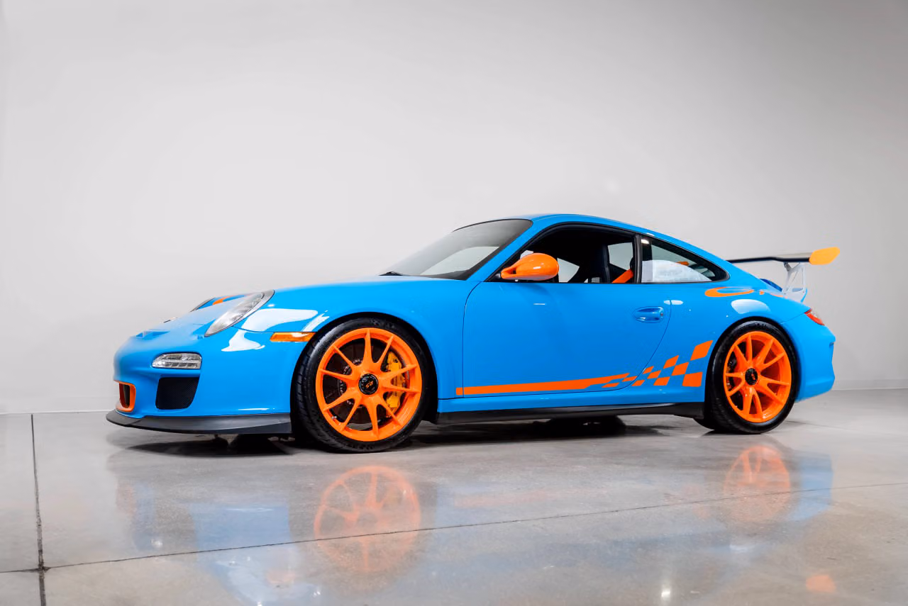 
           
        2011 Porsche 911