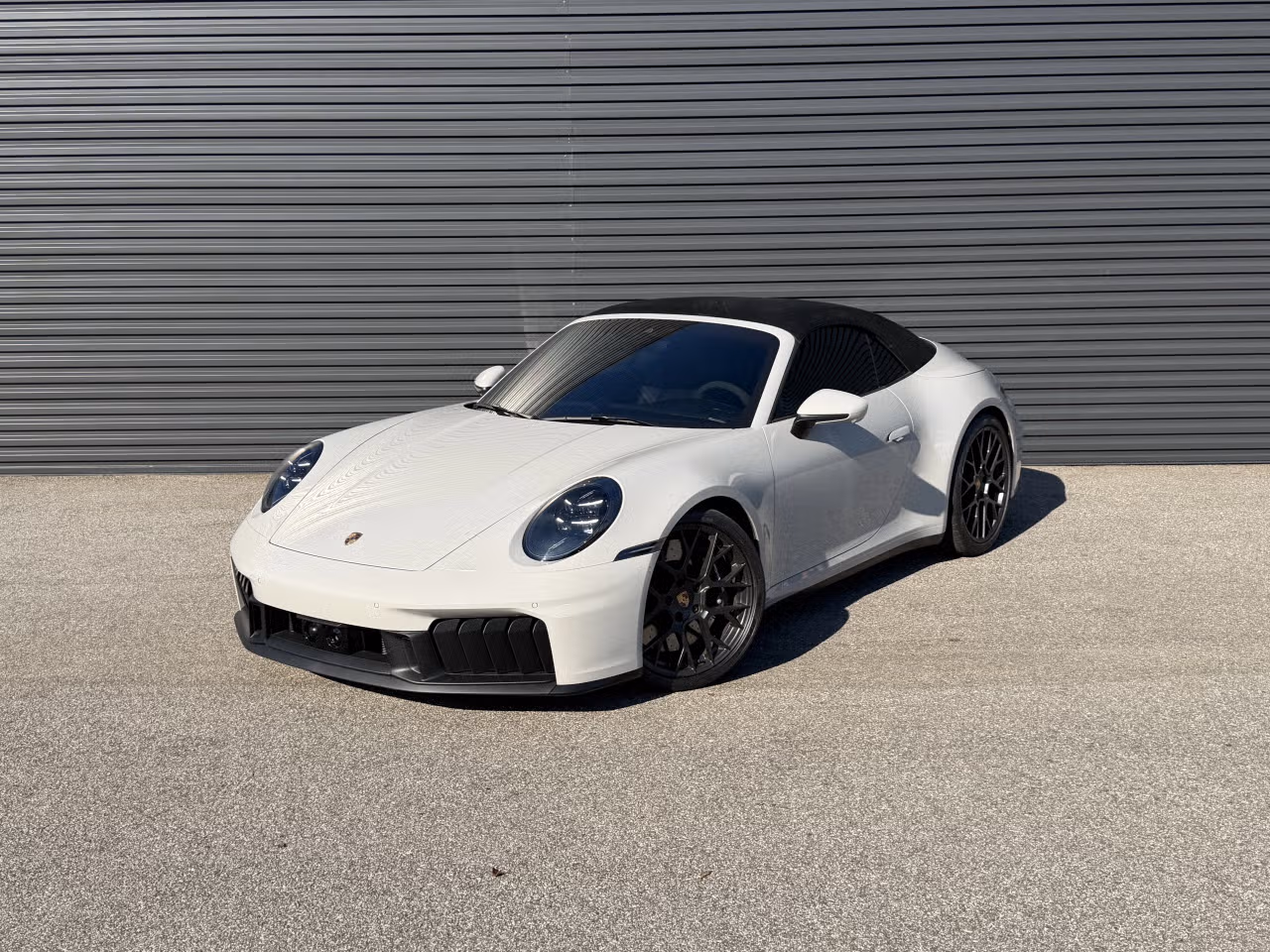 
           
        2026 Porsche 911