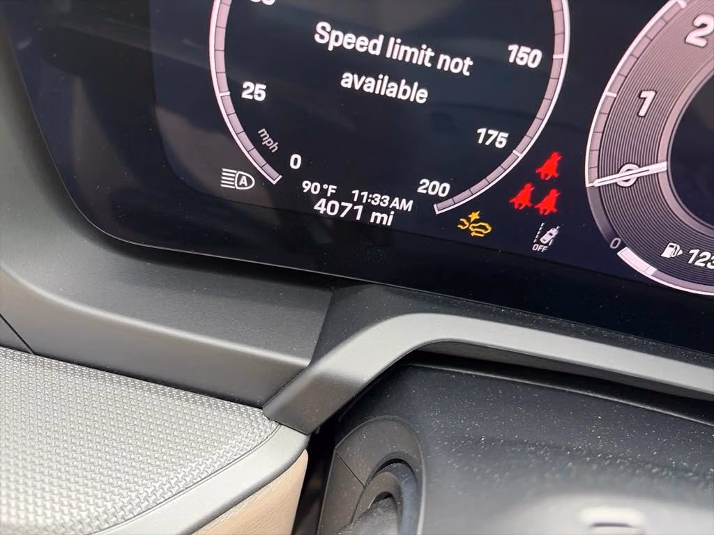 
           
        2025 Porsche 911