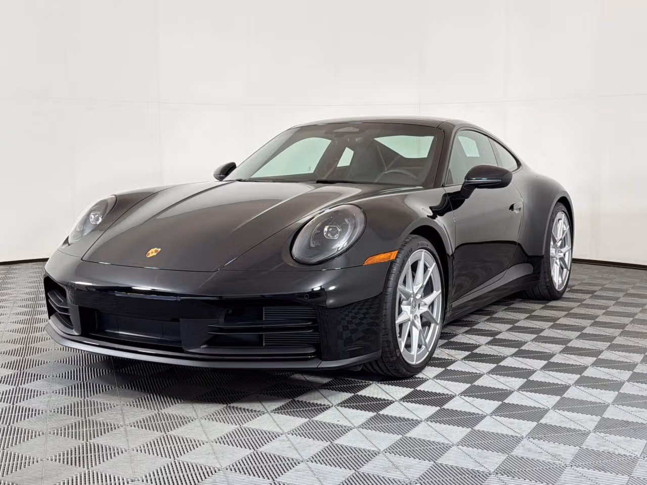 
           New 
        2026 Porsche 911