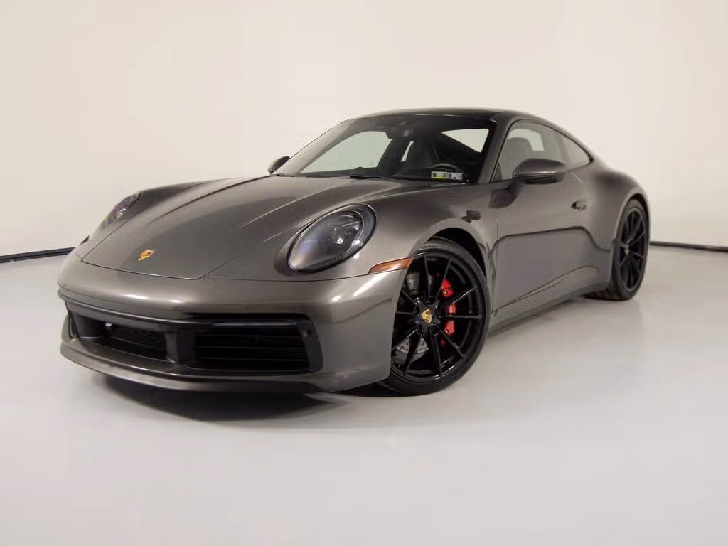 
           
        2022 Porsche 911