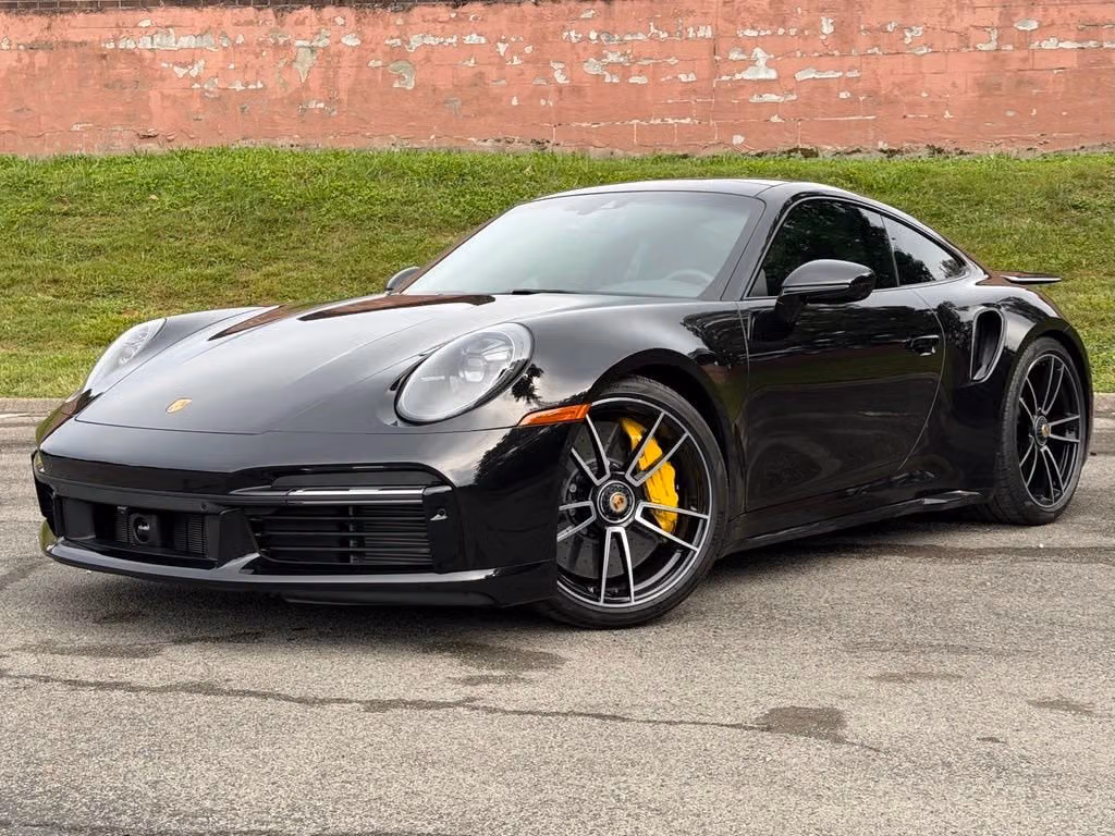 
           
        2025 Porsche 911